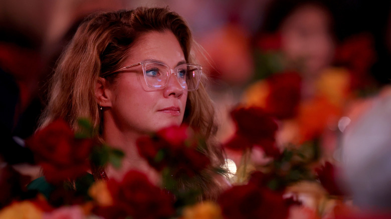 Un primer plano de Sophie Grégoire Trudeau con gafas