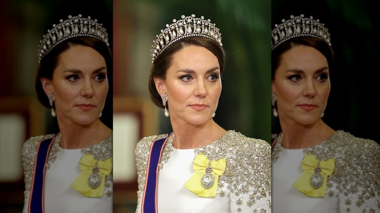 En 2015, Kate Middleton luce una tiara que anteriormente usó la princesa Diana.