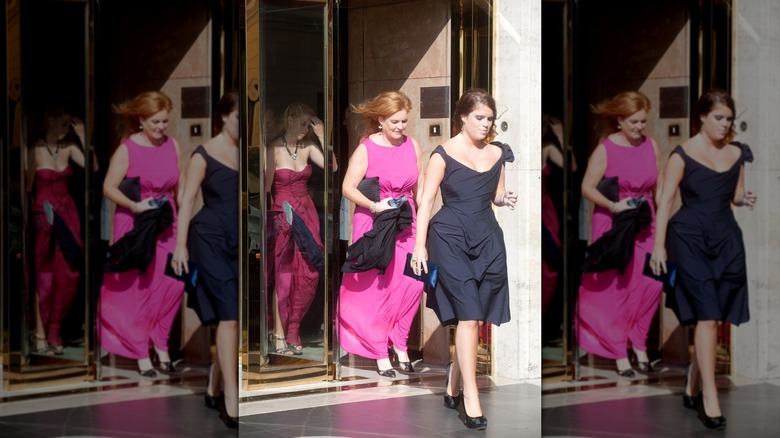La princesa Eugenia con un vestido negro saliendo de un hotel en Roma, Italia