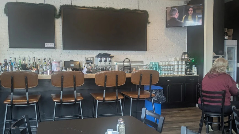 Interior de la cocina esquinera en Nueva Lisboa.