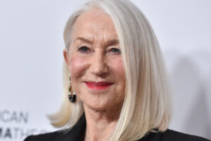 Helen Mirren dio la bienvenida a sus 80 sin dudarlo: ‘Puedo vivir la vida’