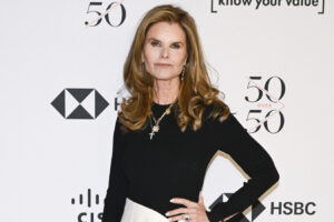 Maria Shriver disfrutó pasando su soltera de los 60, pero no renunciará al amor