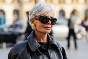 Influencers de la moda chic mayores de 40 años que las mujeres mayores deberían seguir