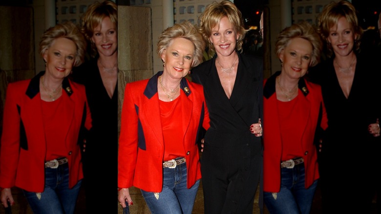 Tippi Hedren y Melanie Griffith durante 
