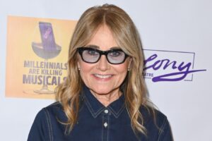 La evolución de la belleza de la estrella de Brady Bunch, Maureen McCormick, en fotos