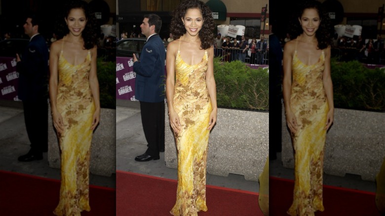 Sherri Saum posa en los premios Daytime Emmy Awards 2002
