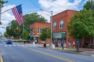 El encantador suburbio de Raleigh en Carolina del Norte es una ciudad de rápido crecimiento con vistas al río y un centro histórico