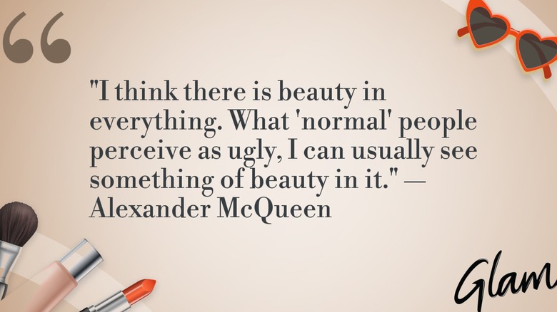 Un gráfico que representa la cita del día de Alexander McQueen.