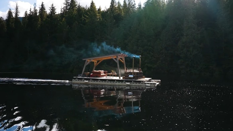 Bañeras de hidromasaje flotantes en Nimmo Bay Wilderness Resort, Columbia Británica