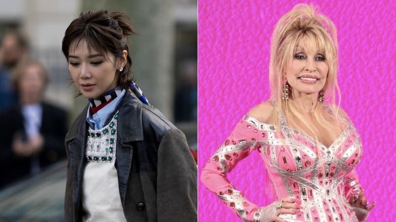 Izquierda: una mujer lleva un peinado mitad recogido y mitad suelto. Derecha: Dolly Parton con un peinado mitad recogido y mitad suelto para una sesión de fotos de 2023.