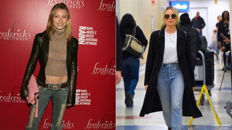 Jessica Biel sonríe vistiendo una chaqueta de cuero marrón, un jersey de cuello alto de punto beige y jeans acampanados desgastados a la izquierda y Margot Robbie caminando con jeans, un top blanco y un abrigo negro a la derecha.