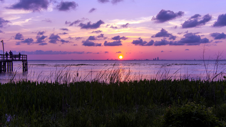 Atardecer en Bayfront Park en Daphne, Alabama