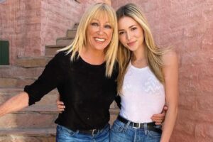 Camelia, la nieta de la estrella de Three’s Company, Suzanne Somers, es absolutamente impresionante