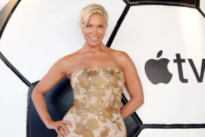 Un saludo a la rutina de ejercicios de Hannah Waddingham: la estrella de Ted Lasso brilla a los 52 años