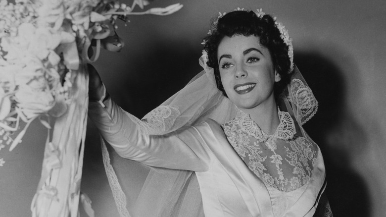 Elizabeth Taylor como Kay en 