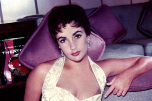 Nombres de bebés inspirados en personajes clásicos de Elizabeth Taylor