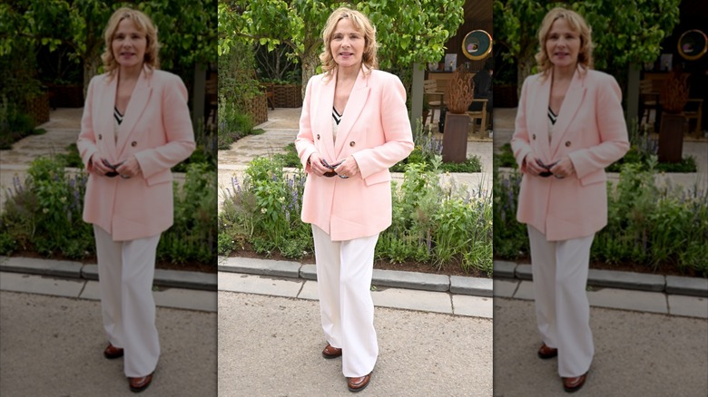 Kim Cattrall asiste al RHS Chelsea Flower Show en Londres en mayo de 2026