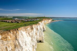 Entre Worthing y Eastbourne hay una ciudad costera con playas, una reserva natural idílica e historia