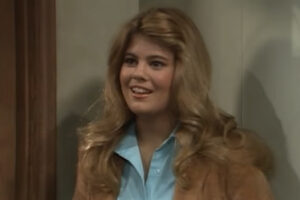 Así es como se ve ahora la rubia explosiva y la estrella de los 80 Lisa Whelchel