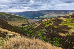 El primer sendero nacional de Inglaterra es una caminata de casi 270 millas a través de montañas, páramos y 3 parques nacionales
