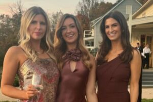 Kaitlan Collins domina la vestimenta de invitados a la boda y estos looks son la prueba