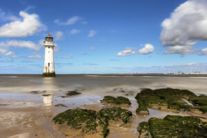 Cerca de Liverpool hay una encantadora península costera con vistas al mar, playas y deliciosos restaurantes.
