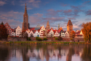 Entre Munich y Stuttgart hay una ciudad alemana con iglesias históricas, vistas al río Danubio y una cultura vibrante