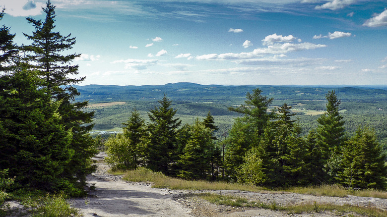 La vista desde el Monte Waldo en el condado de Waldo, Maine