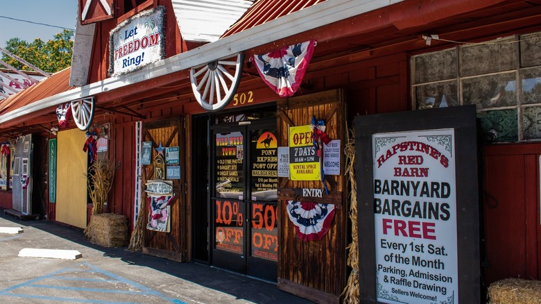 Fotos de Rapstine's Red Barn en Beaumont, CA