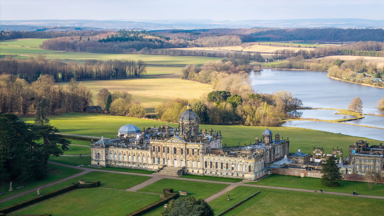 Vista aérea del castillo Howard en las afueras de Malton