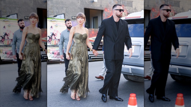 Taylor Swift lleva un vestido largo verde oliva y toma de la mano a Travis Kelce