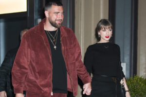 Los mejores y peores atuendos para una cita nocturna de Taylor Swift con Travis Kelce