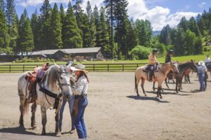 Olvídese de Yellowstone, visite el rancho North Sierra de California, entre Redding y Lake Tahoe, para disfrutar de una diversión al estilo vaquero