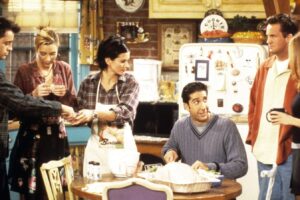 Nombres de bebés retro de los 90 inspirados en amigos de comedias de situación clásicas