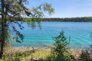 El pacífico destino de vida silvestre de Canadá es un parque lleno de lagos cristalinos y lugares pintorescos para acampar