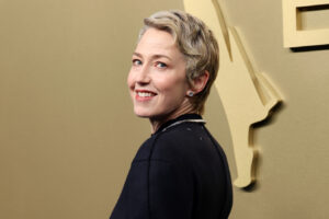La estrella de Gilded Age, Carrie Coon, es totalmente irreconocible sin cabello rubio