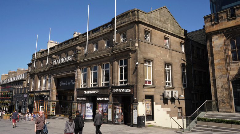 En la calle fuera del Edinburgh Playhouse