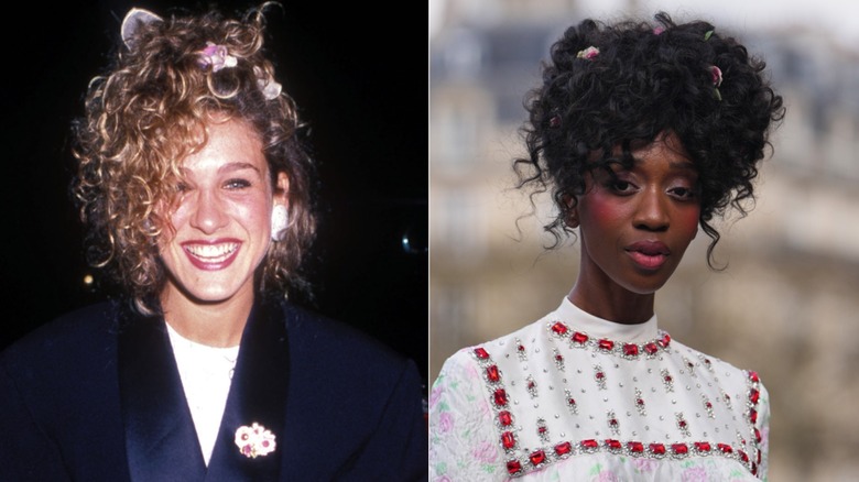 L: Sarah Jessica Parker con un peinado rizado de los años 80. R: Una mujer con un recogido rizado en 2026