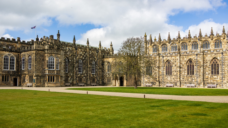 El obispo Auckland restauró el palacio en Durham