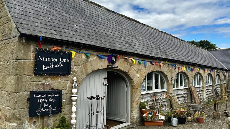 Number One Kirkharle, una de las tiendas de Kirkharle Courtyard, en un antiguo edificio de piedra